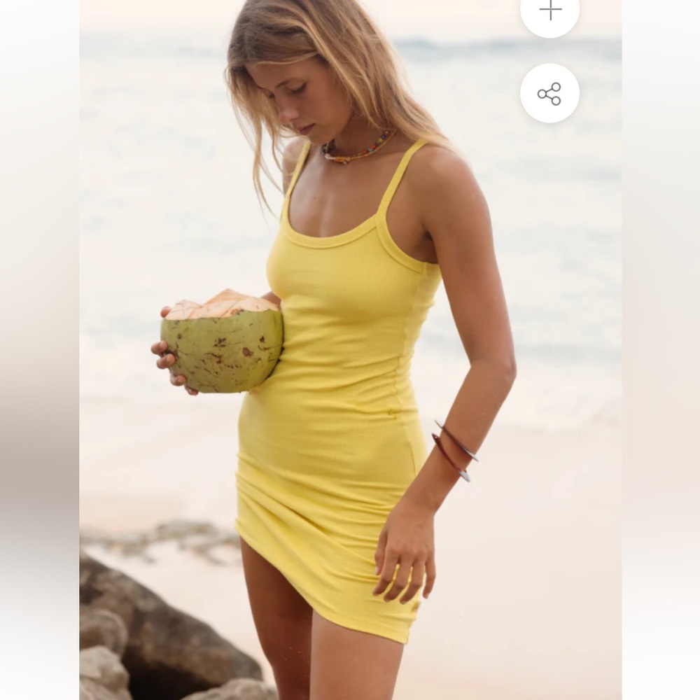 Ribbed bodycon dress in yellow size M. Ataminta James, worn once, fits S-M